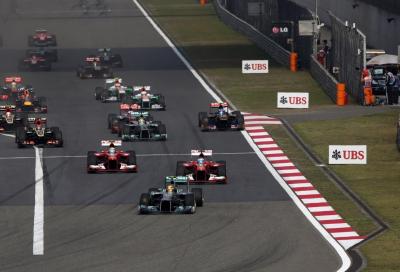 F1 GP  Cina, Alonso sbanca Shanghai